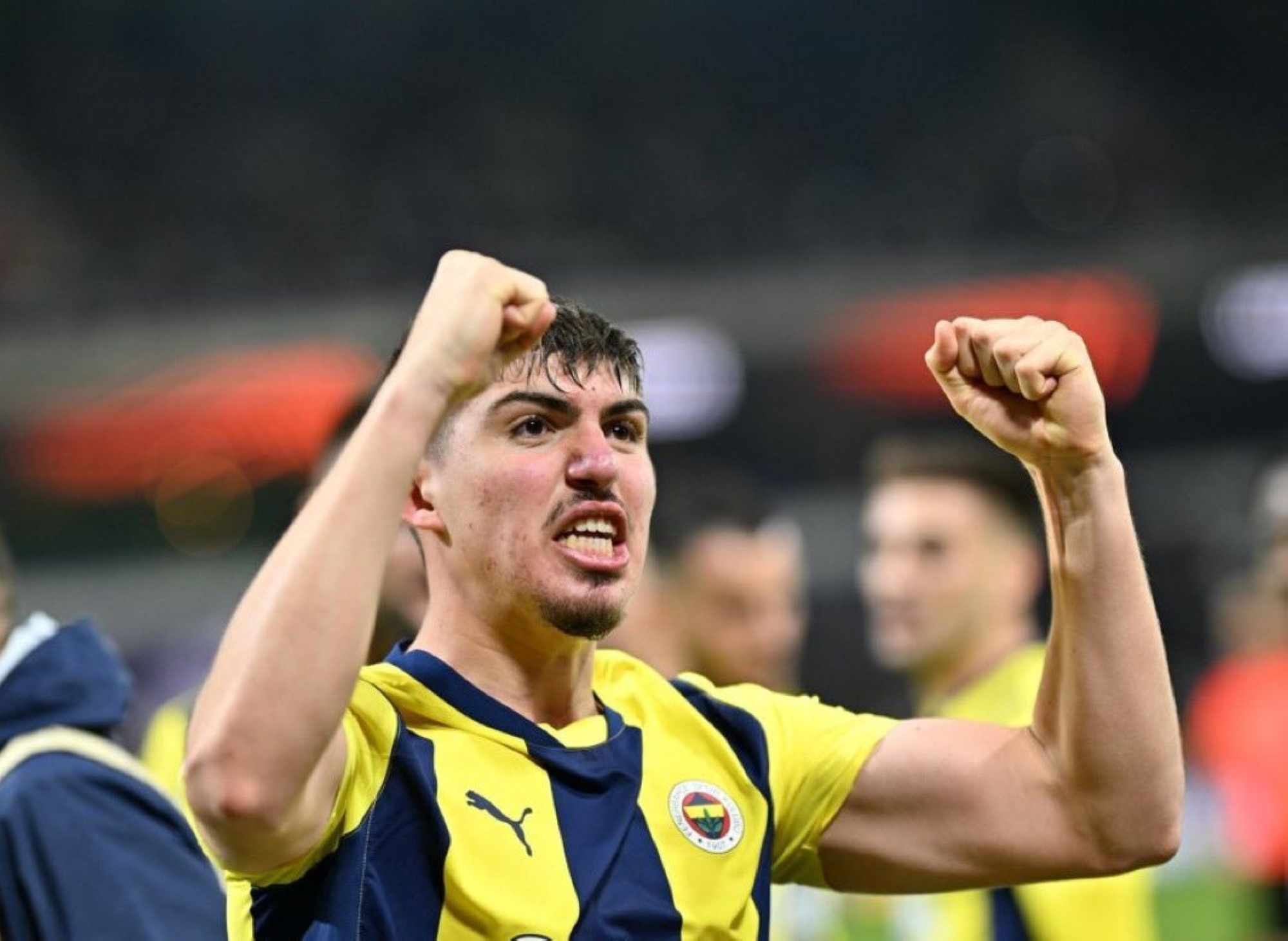 الهلال يضم يوسف أكتشيتشيك: تفاصيل انتقال مدافع فنربخشة إلى الزعيم